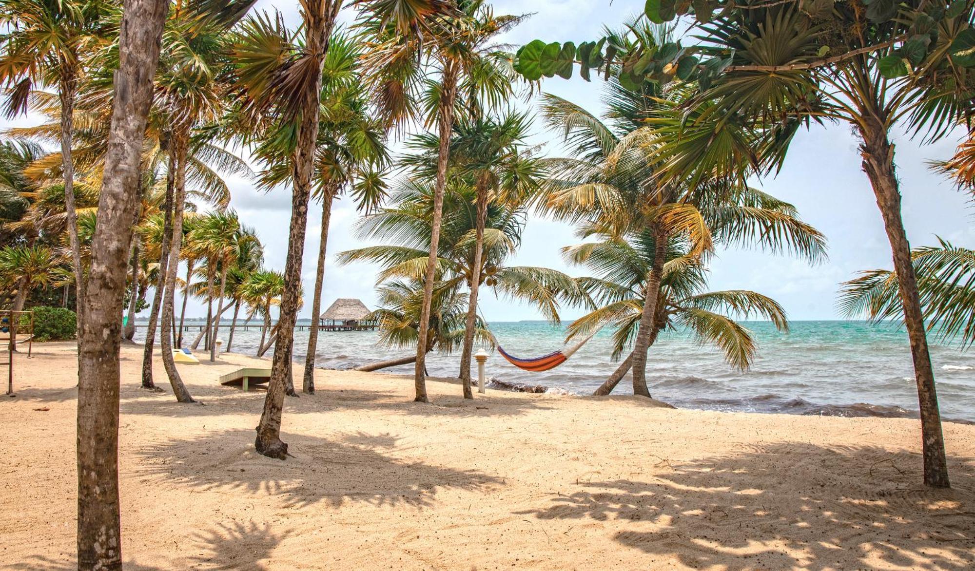 Laru Beya Resort Placencia Luaran gambar
