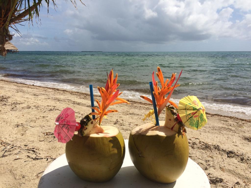 Laru Beya Resort Placencia Luaran gambar